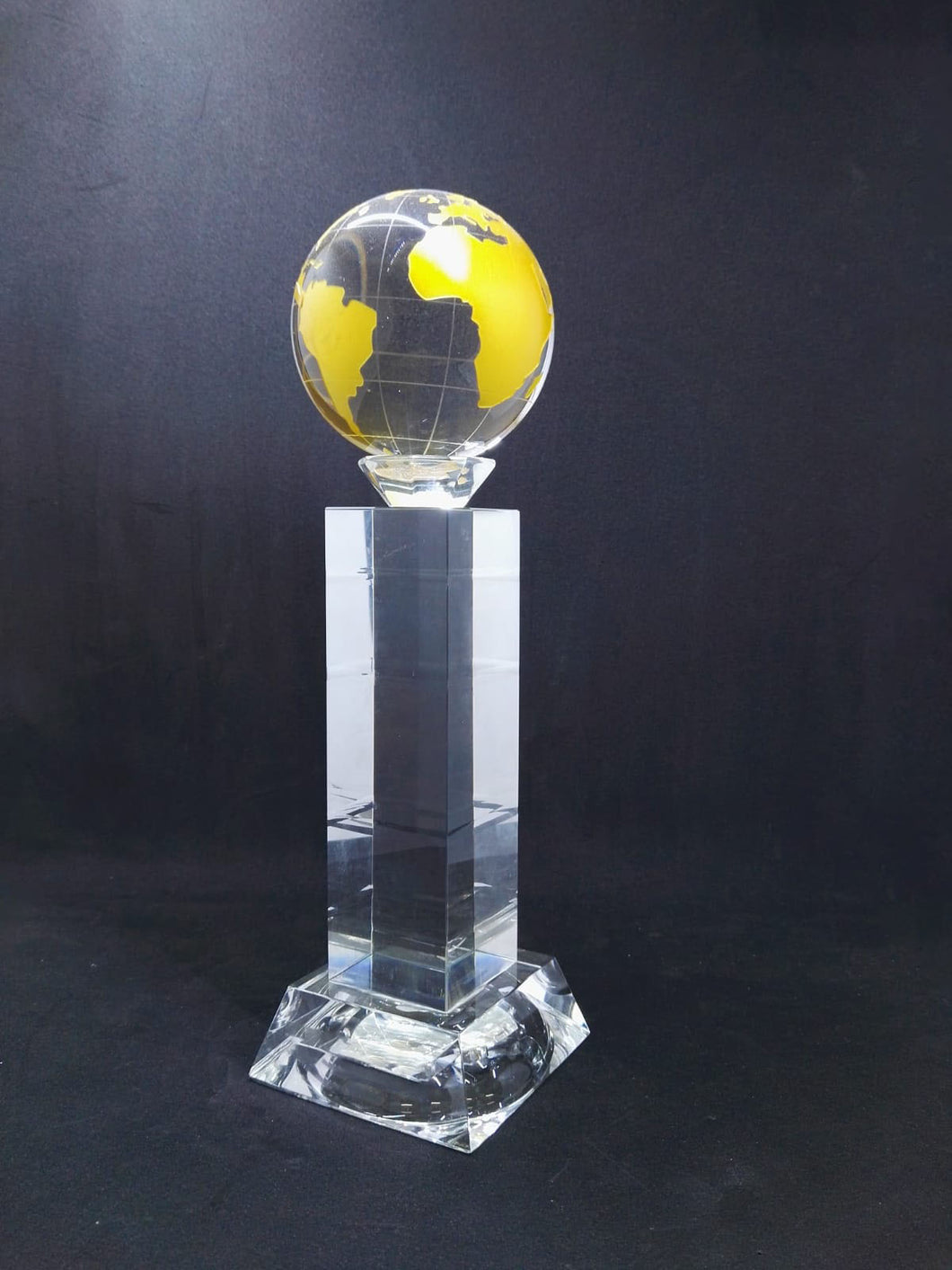C73 Globe Crystal Trophy