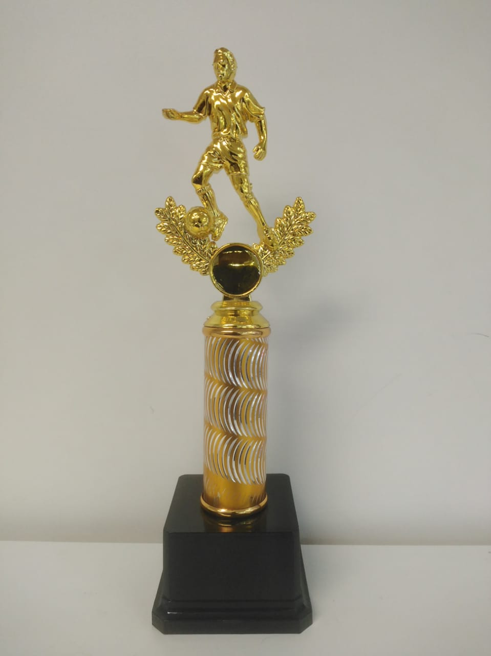 SC2C Soccer Player Trophy