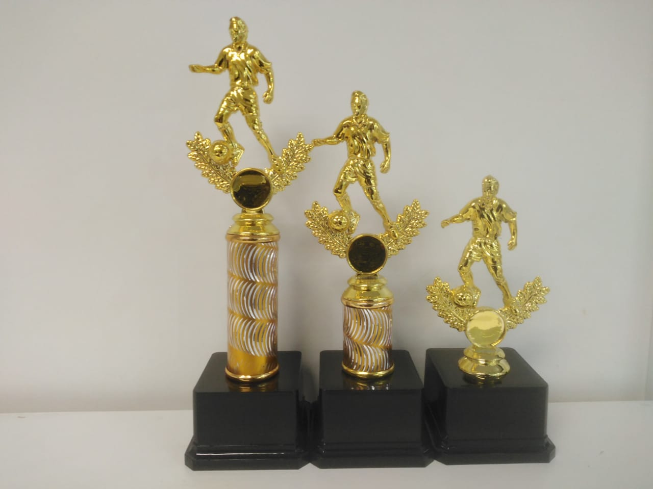 SET 2  Soccer Player Trophy